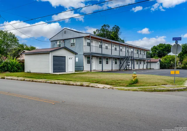 Photo 3 of Sale Pending at 1814 Ceralvo, San Antonio, TX 78237 | MLS# 1886057 | Listing updated on 2025-09-13