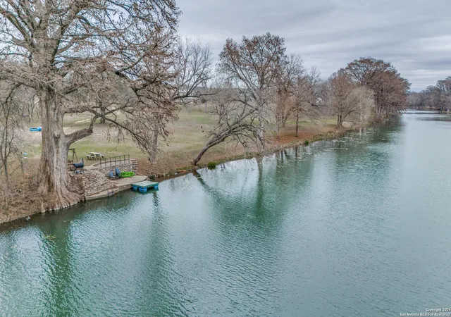 Photo 3 of Single family home for sale at 1391 Hwy 39, Ingram, TX 78025 | MLS# 1886080 | Listing updated on 2026-06-28