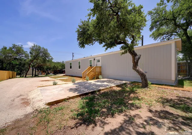 Photo 2 of Sale Pending at 1154 Hidden Fawn, Canyon Lake, TX 78133 | MLS# 1886092 | Listing updated on 2025-10-22
