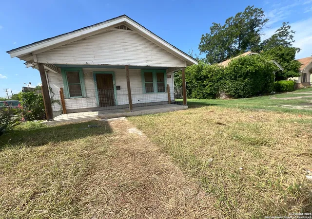 3rd image of 1143 Culebra Rd, San Antonio, TX 78201 | MLS# 1886110