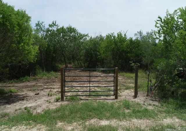 Photo 2 of Land for sale at Tbd T10 Pierce Rd, Goliad, TX 77963 | MLS# 1886113 | Listing updated on 2026-07-14