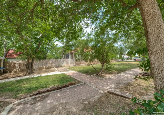 Photo 2 of Land for sale at 622 Nolan, San Antonio, TX 78202 | MLS# 1886140 | Listing updated on 2026-05-04