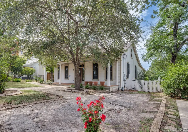 Photo 1 of Single family home for sale at 626 Nolan, San Antonio, TX 78202 | MLS# 1886141 | Listing updated on 2025-12-13