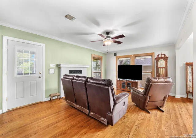 Photo 2 of Single family home for sale at 135 Corona, San Antonio, TX 78209 | MLS# 1886147 | Listing updated on 2025-10-21