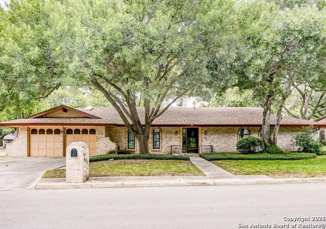 1st image of 501 Balfour, Windcrest, TX 78239 | MLS# 1886217