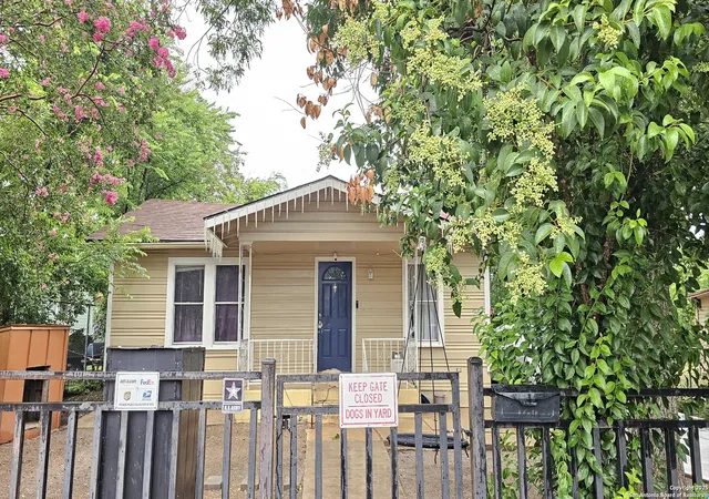 1st image of 3506 W Houston, San Antonio, TX 78207 | MLS# 1886275