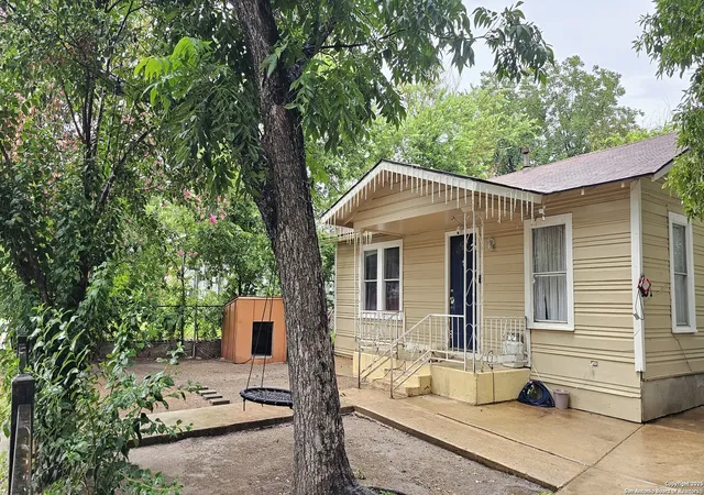 3rd image of 3506 W Houston, San Antonio, TX 78207 | MLS# 1886275