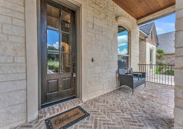 Photo 3 of Single family home for sale at 26214 Tawny Way, Boerne, TX 78015 | MLS# 1886295 | Listing updated on 2026-07-19
