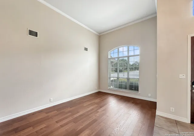Photo 2 of Single family home for sale at 43 Gazelle, San Antonio, TX 78258 | MLS# 1886334 | Listing updated on 2025-08-17