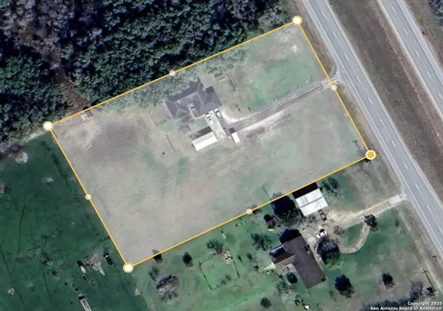 35th image of 5372 Us Hwy 181, Beeville, TX 78102 | MLS# 1886447