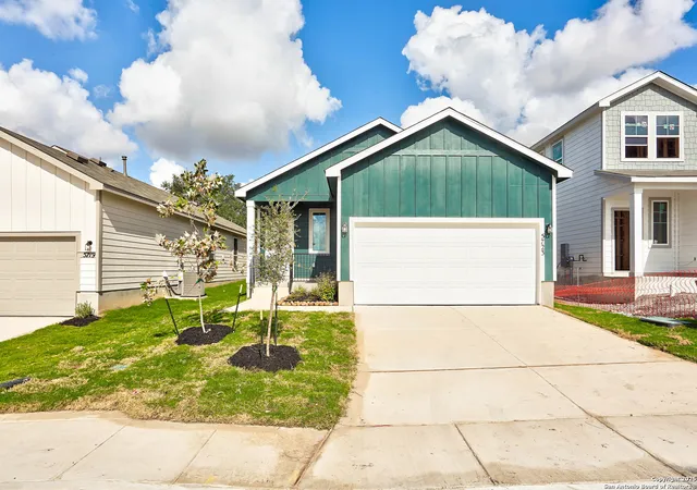 Photo 2 of Sale Pending at 5723 Marble Fls, Converse, TX 78244 | MLS# 1886452 | Listing updated on 2026-02-23