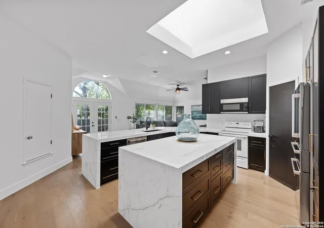 Photo 2 of Single family home for sale at 6435 Old Harbor, Austin, TX 78739 | MLS# 1886460 | Listing updated on 2025-10-19