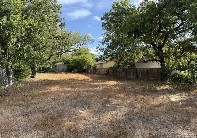 Photo 3 of Land for sale at 5007 Bluff, San Antonio, TX 78228 | MLS# 1886487 | Listing updated on 2026-02-14