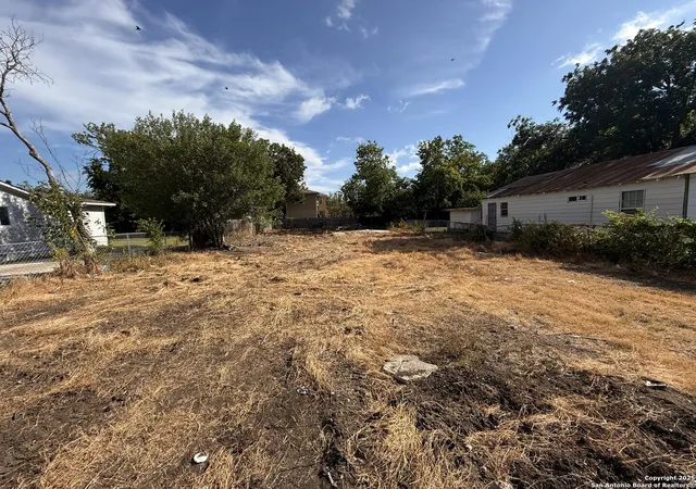 Photo 2 of Land for sale at 211 Prosperity, San Antonio, TX 78237 | MLS# 1886494 | Listing updated on 2025-12-30