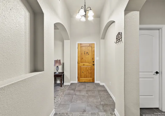 Photo 4 of Sale Pending at 215 County Road 3820, San Antonio, TX 78253 | MLS# 1886534 | Listing updated on 2025-10-13