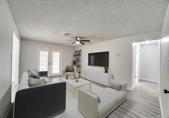 Photo 3 of Single family home for sale at 3707 Pipers Cross, San Antonio, TX 78251 | MLS# 1886698 | Listing updated on 2025-10-19