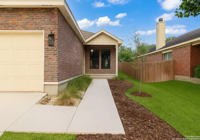 3rd image of 6514 Ithaca Fls, San Antonio, TX 78239 | MLS# 1886720