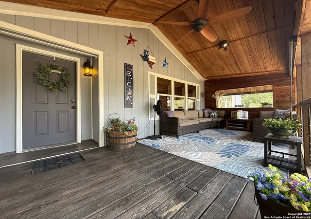 Photo 2 of Sale Pending at 235 Hickory Ln, San Antonio, TX 78264 | MLS# 1886786 | Listing updated on 2025-11-18