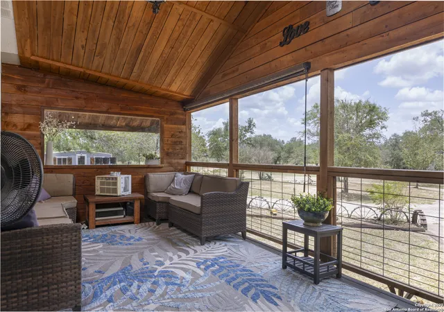 Photo 3 of Sale Pending at 235 Hickory Ln, San Antonio, TX 78264 | MLS# 1886786 | Listing updated on 2025-11-18