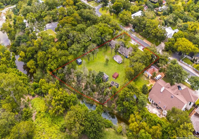 Photo 4 of Single family home for sale at 316 W San Antonio Ave, Boerne, TX 78006 | MLS# 1886792 | Listing updated on 2026-07-24