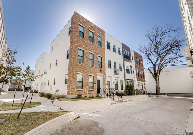 Photo 1 of Single family home for sale at 144 N Cherry #104, San Antonio, TX 78202 | MLS# 1886798 | Listing updated on 2026-03-22