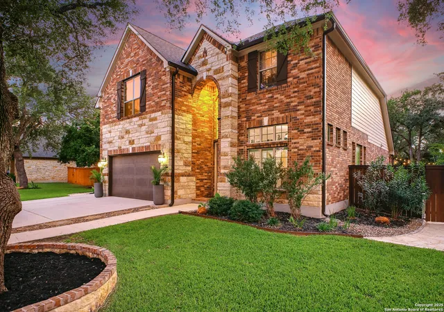 Photo 4 of Sale Pending at 9603 Ninas Ct, San Antonio, TX 78254 | MLS# 1886815 | Listing updated on 2025-09-22
