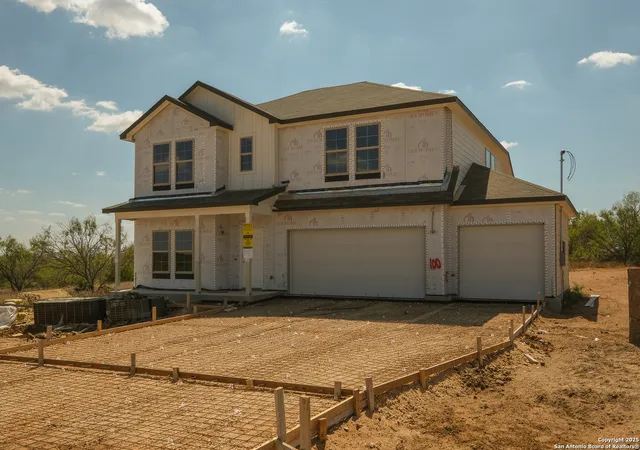 31st image of 100 Greeley Dr, Floresville, TX 78114 | MLS# 1886861