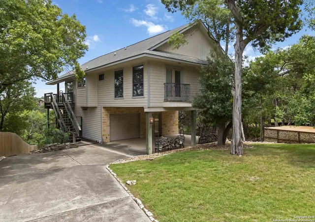 Photo 1 of Single family home for sale at 1115 Riviera, Canyon Lake, TX 78133 | MLS# 1886879 | Listing updated on 2026-06-15