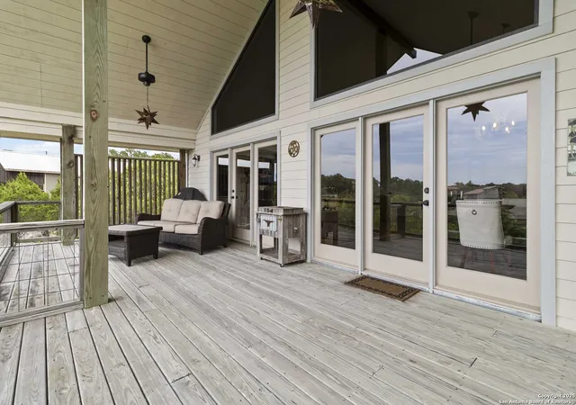 Photo 4 of Single family home for sale at 1115 Riviera, Canyon Lake, TX 78133 | MLS# 1886879 | Listing updated on 2026-06-15