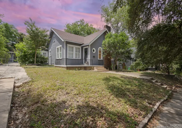 33rd image of 414 W Rosewood Ave, San Antonio, TX 78212 | MLS# 1886918