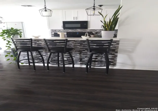 5th image of 8939 Old Sky Harbor, San Antonio, TX 78242 | MLS# 1886950