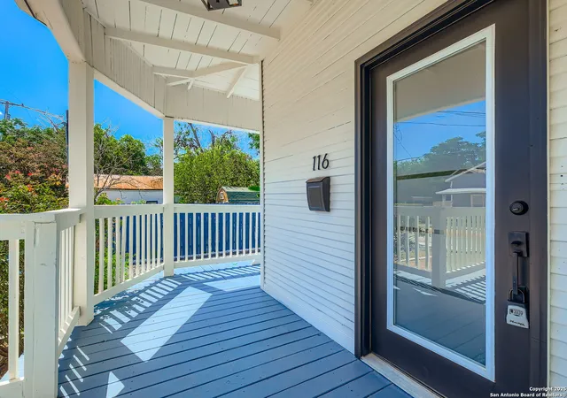 Photo 3 of Single family home for sale at 116 Rehmann, San Antonio, TX 78204 | MLS# 1886957 | Listing updated on 2026-01-01