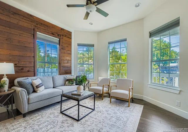 Photo 4 of Single family home for sale at 116 Rehmann, San Antonio, TX 78204 | MLS# 1886957 | Listing updated on 2026-01-01