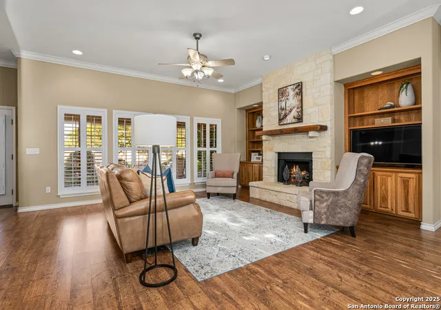 Photo 4 of Sale Pending at 2013 Crown View, Kerrville, TX 78028 | MLS# 1886982 | Listing updated on 2025-10-21