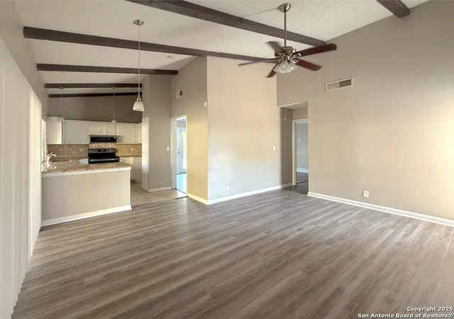 Photo 4 of Single family home for sale at 5618 Crater Lake, San Antonio, TX 78244 | MLS# 1886987 | Listing updated on 2025-09-27