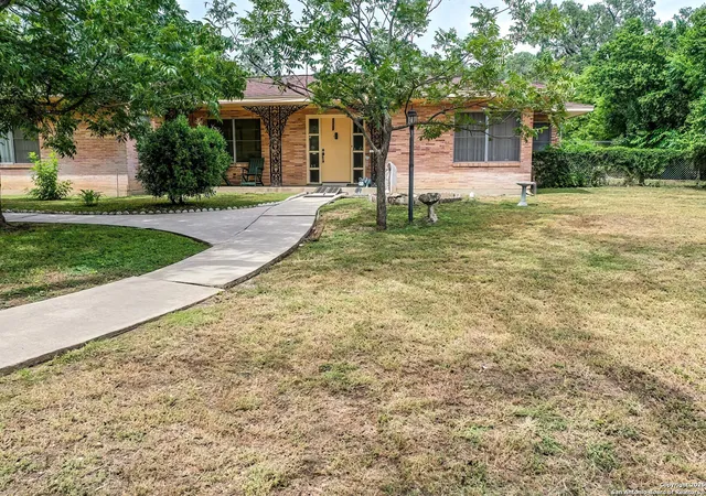 Photo 4 of Sale Pending at 1315 Lockhill Selma, San Antonio, TX 78213 | MLS# 1886995 | Listing updated on 2026-03-05