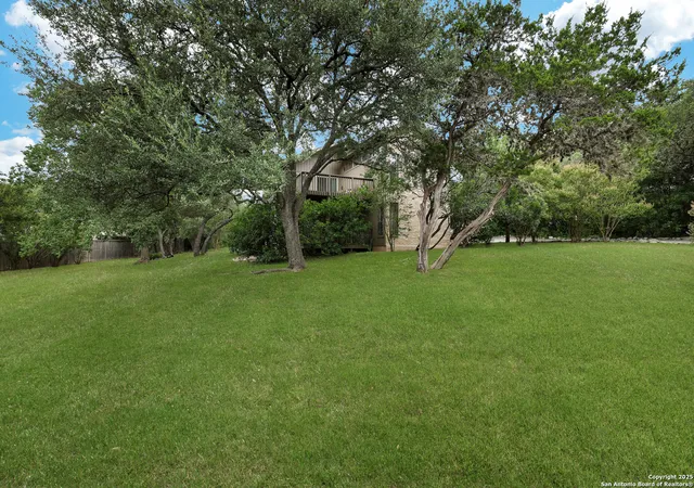 Photo 4 of Sale Pending at 10562 Rocking M Trail, Helotes, TX 78023 | MLS# 1886998 | Listing updated on 2025-10-15