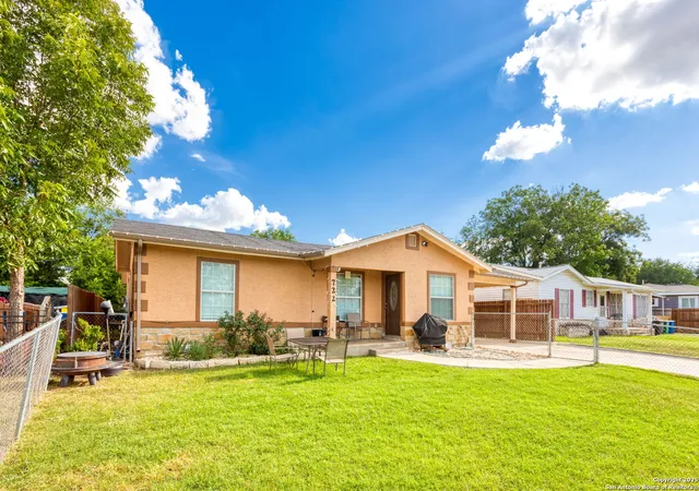 3rd image of 722 Menefee, San Antonio, TX 78237 | MLS# 1887042