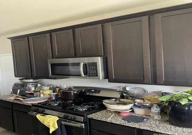 3rd image of 21454 Bluebonnet Cove Ct, Katy, TX 77449 | MLS# 1887114