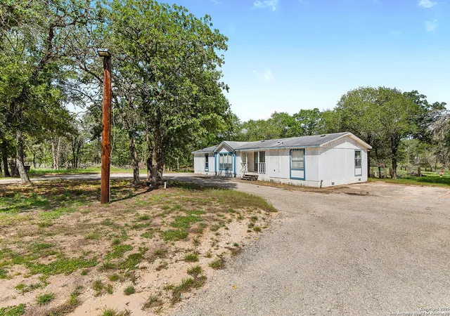 Photo 3 of Sale Pending at 1040 Wild Flower, Floresville, TX 78114 | MLS# 1887134 | Listing updated on 2025-12-04