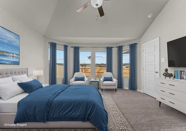 Photo 3 of Sale Pending at 4911 Topaz Bnd, San Antonio, TX 78222 | MLS# 1887159 | Listing updated on 2025-10-06