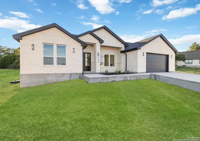 2nd image of 237 Peter Kleid Lp, Blanco, TX 78606 | MLS# 1887168