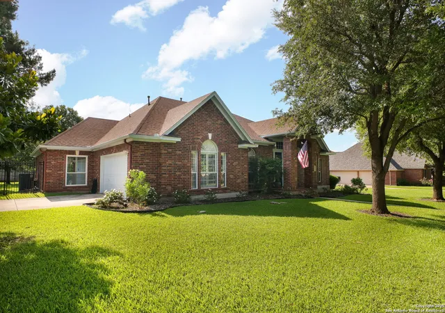 Photo 3 of Single family home for sale at 26308 Reyglen, San Antonio, TX 78255 | MLS# 1887204 | Listing updated on 2026-02-16