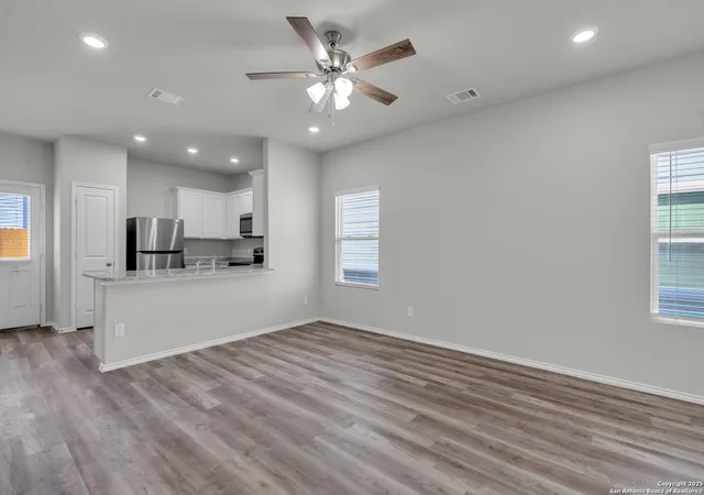4th image of 8911 N Fm 1560 305-306, San Antonio, TX 78254 | MLS# 1887211