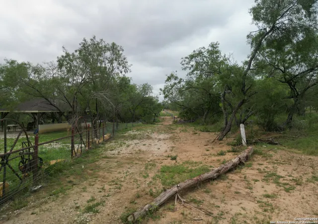 Photo 1 of Land for sale at 000 Martinez Losoya, San Antonio, TX 78221 | MLS# 1887241 | Listing updated on 2026-01-06