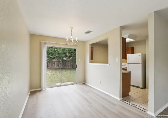 Photo 4 of Sale Pending at 11343 Saratoga Coach, San Antonio, TX 78254 | MLS# 1887247 | Listing updated on 2025-09-17