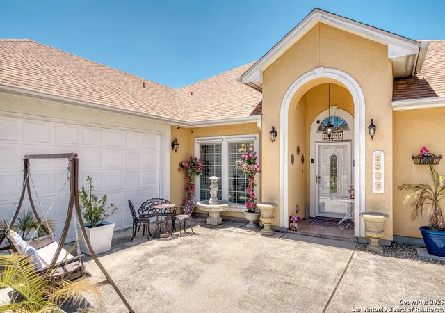 Photo 2 of Sale Pending at 6509 Miranda, Corpus Christi, TX 78414 | MLS# 1887252 | Listing updated on 2025-08-28