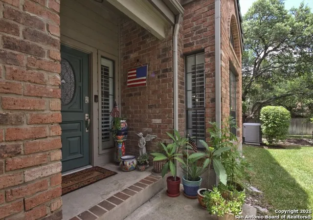 Photo 2 of Sale Pending at 17227 St Andrews #2903, San Antonio, TX 78248 | MLS# 1887275 | Listing updated on 2025-10-16