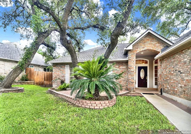Photo 2 of Sale Pending at 8707 Boreas, Universal City, TX 78148 | MLS# 1887304 | Listing updated on 2025-09-25