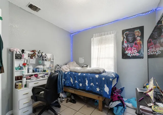 Photo 4 of House for sale at 9007 Garnett, San Antonio, TX 78221 | MLS# 1887372 | Listing updated on 2025-12-22